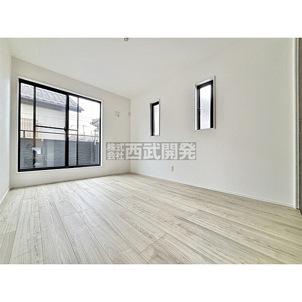 【2階洋室6帖】