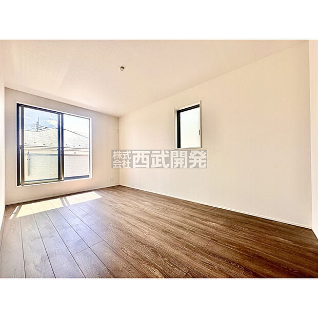 【2階洋室7.5帖】