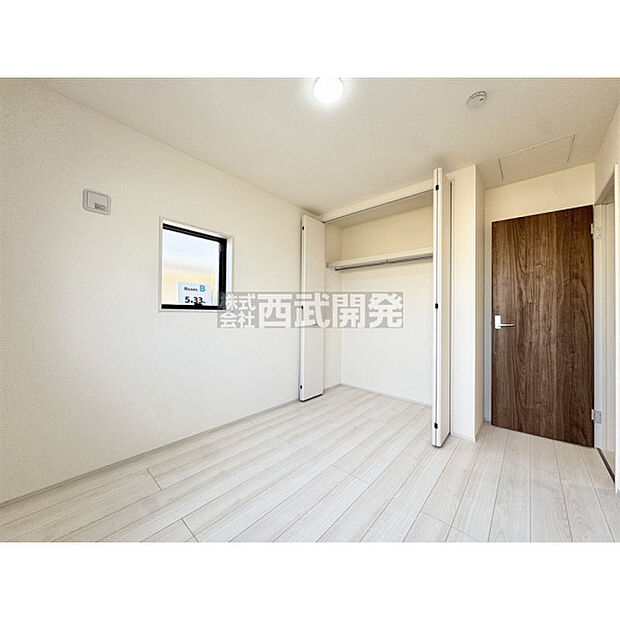 【2階洋室5.33帖】