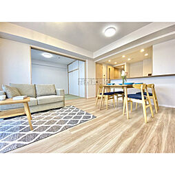 ユアコート狭山ヶ丘コンフィア 3LDKのリビング/ダイニング