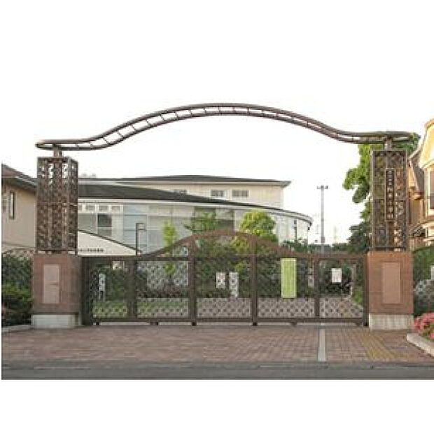 松井小学校