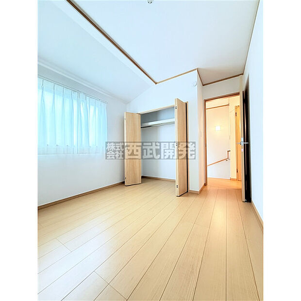 【2階洋室5.25帖】