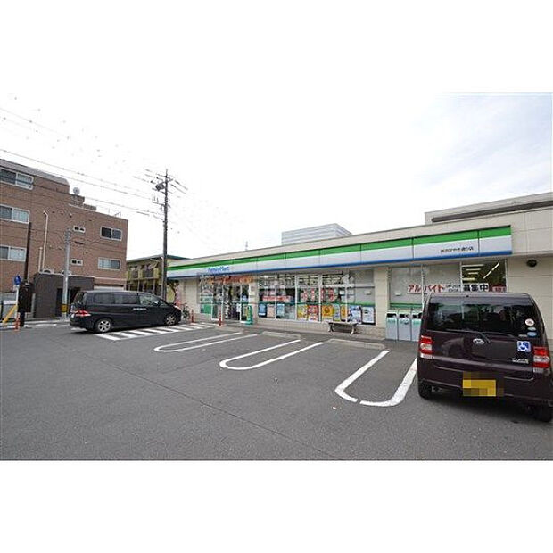 ファミリーマート