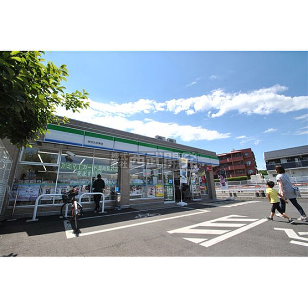 ファミリーマート