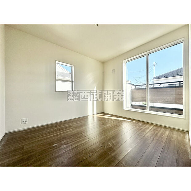 【2階洋室5.25帖】