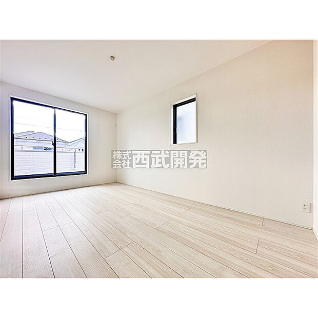 【2階洋室7.5帖】