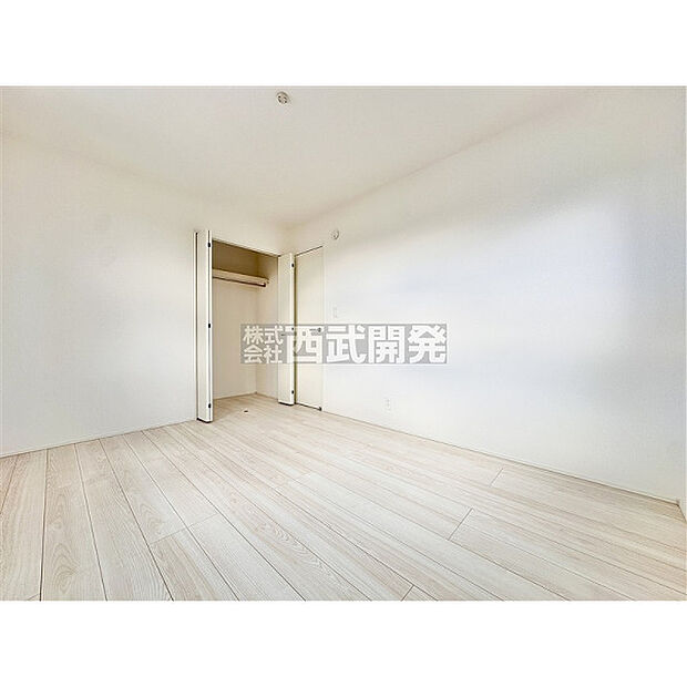 【2階洋室6帖】