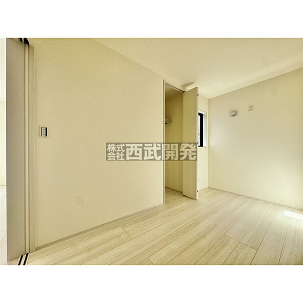 1階 洋室5.25帖