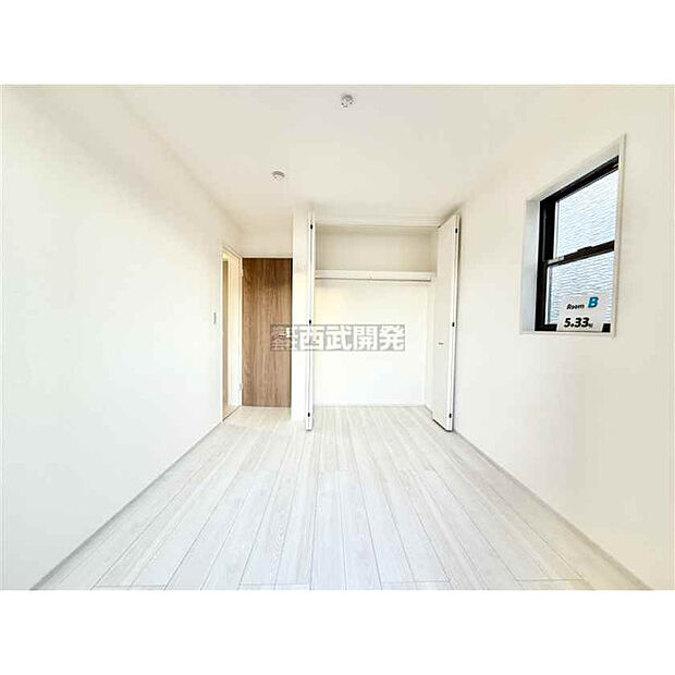【2階洋室5.33帖】