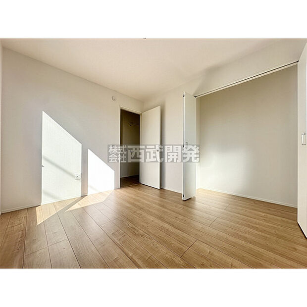 【3階洋室5.2帖】