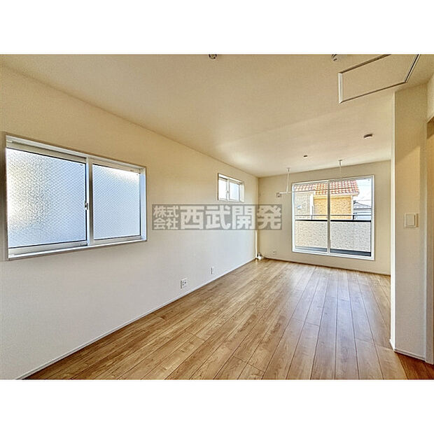 【2階洋室10.25帖】