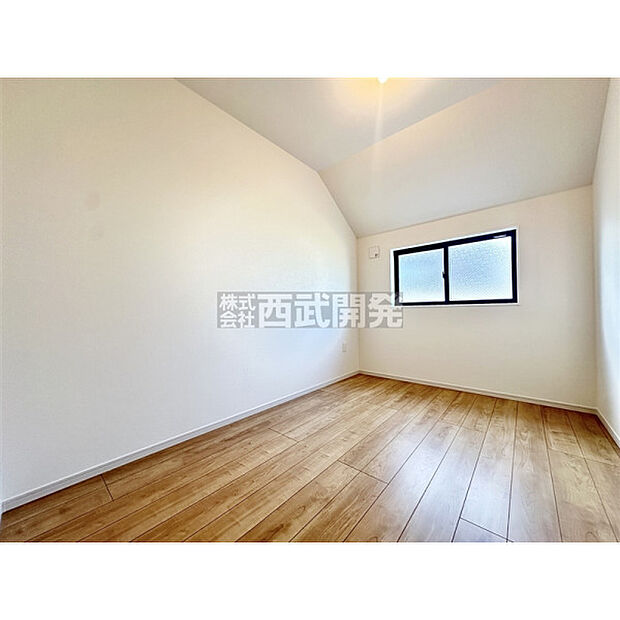 【2階洋室4.3帖】