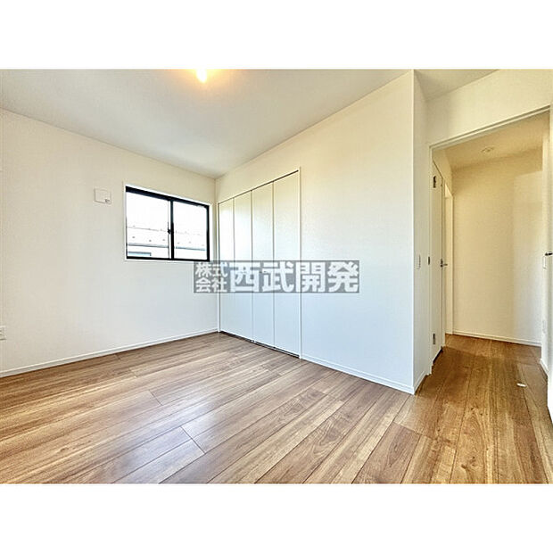 【2階洋室5.4帖】