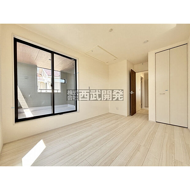 2F南東側洋室6.5帖