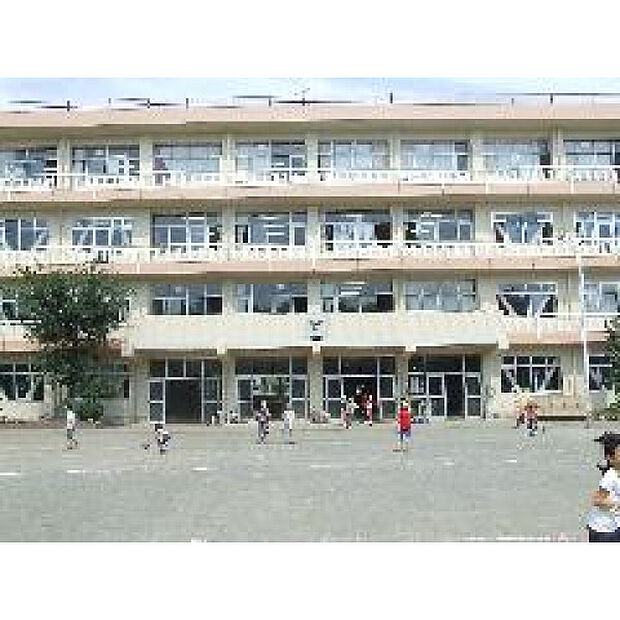 美原小学校
