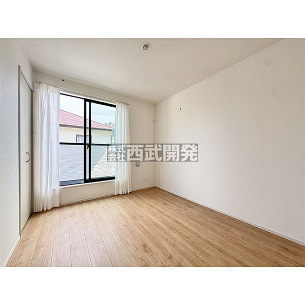 2階南東側洋室5.25帖