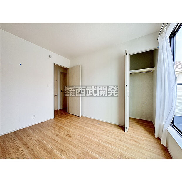 2階南東側洋室5.25帖