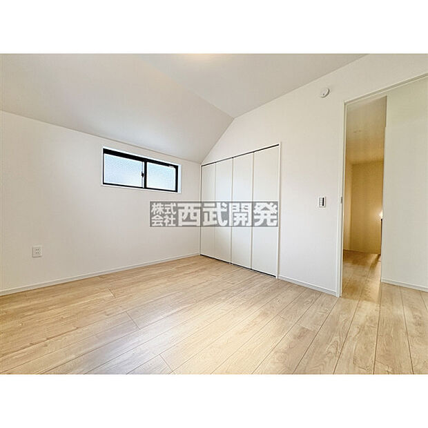2階北西側洋室5.2帖