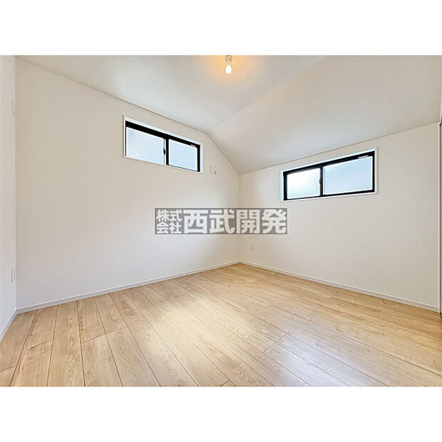 2階北西側洋室5.2帖