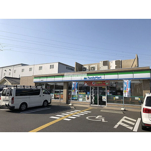 ファミリーマート