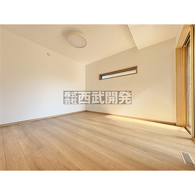 洋室7.2帖