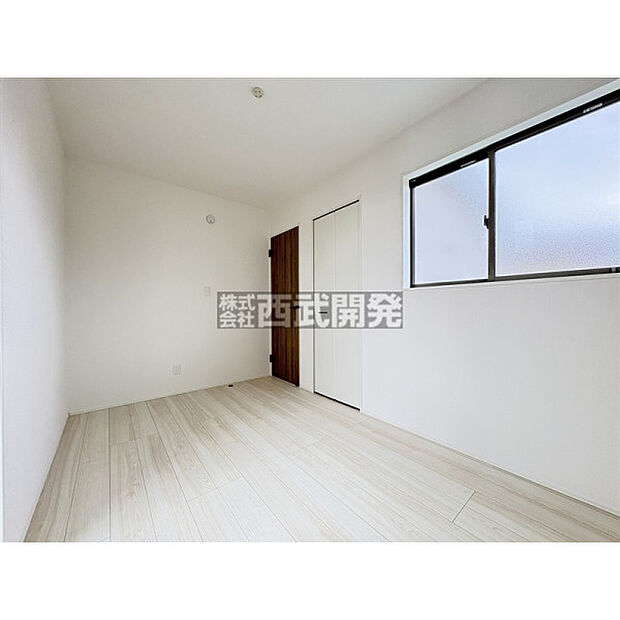 2階洋室5帖