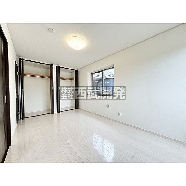 2階南東側洋室約7.5帖
