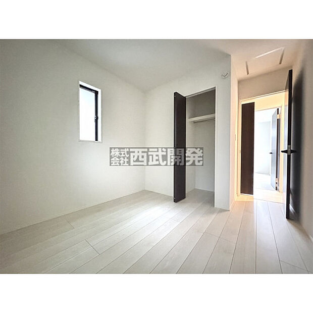 2階洋室5帖