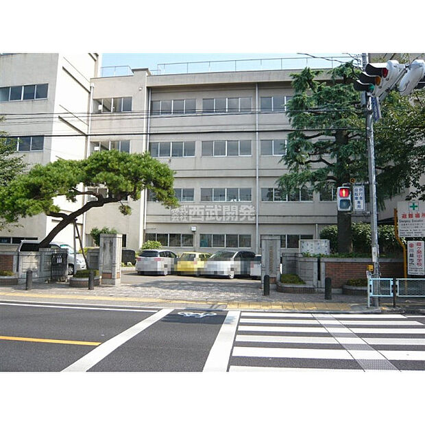 霞ヶ関中学校