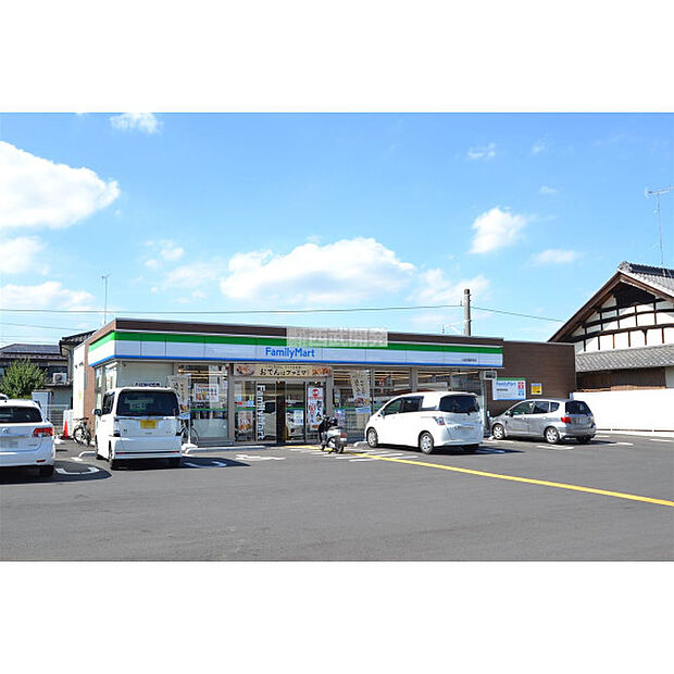ファミリーマート川越笠幡東店