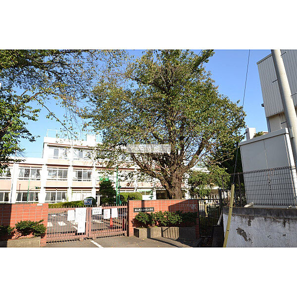 富士見小学校