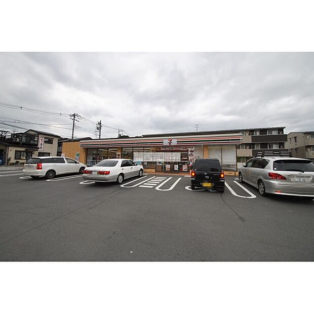 セブンイレブン狭山富士見東店