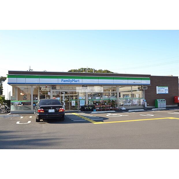ファミリーマート柏原ニュータウン店