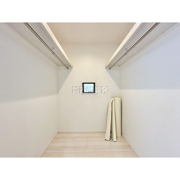 ウォークインクローゼット