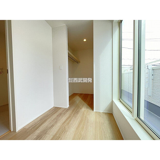 パントリーとウォークインクローゼット