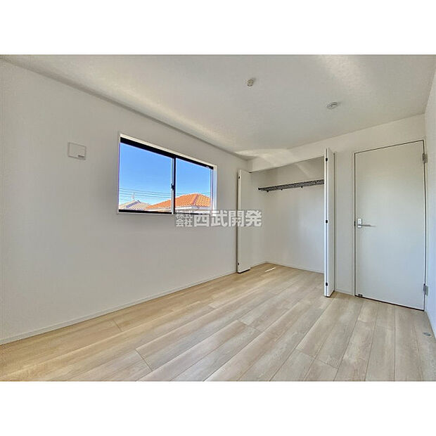 2階西側洋室6帖