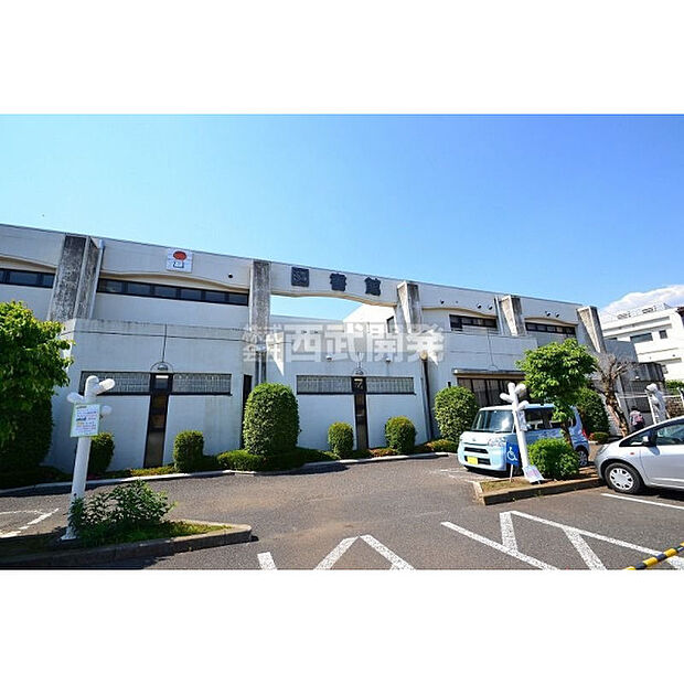 三芳町立中央図書館