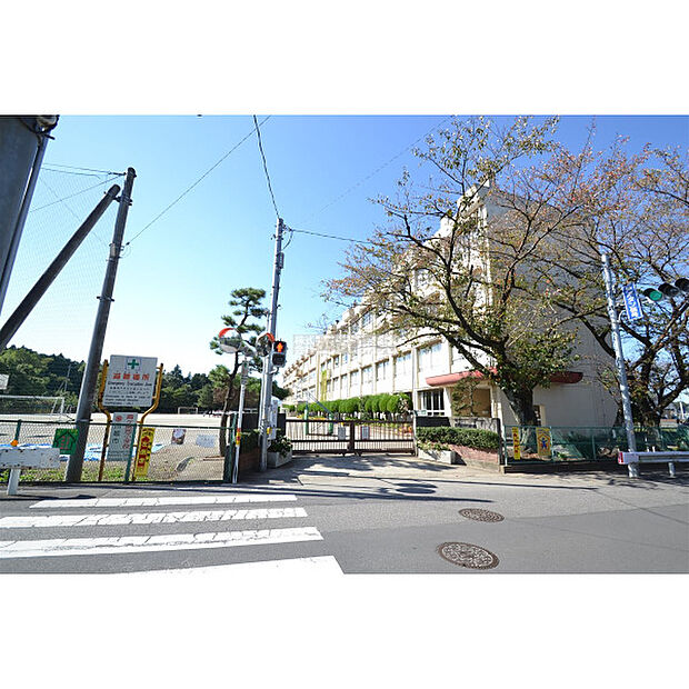 霞ヶ関西小学校