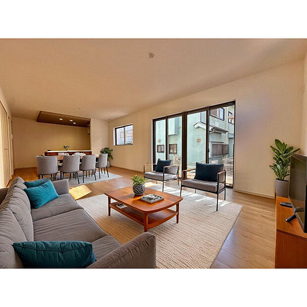 配置してある家具や小物はCGによるイメージです