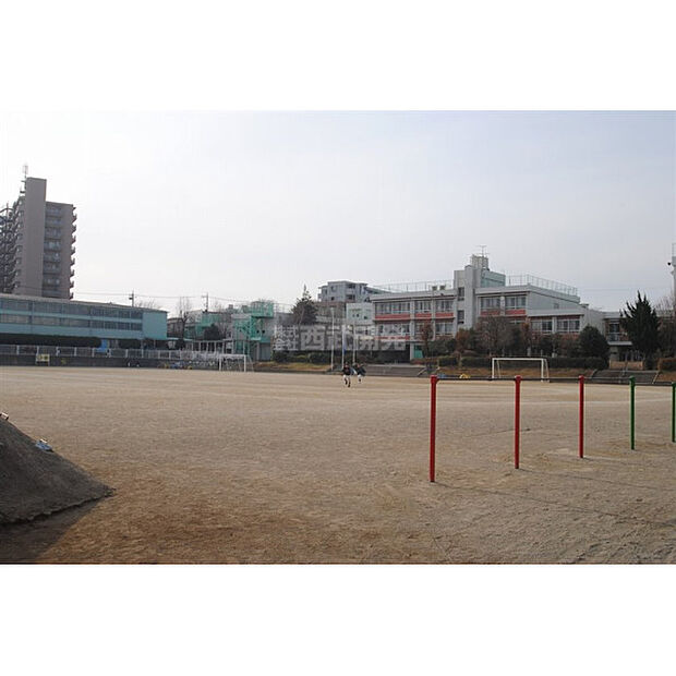 富士見小学校