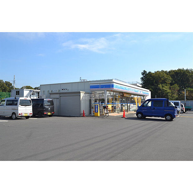 ローソン狭山入曽運動公園前