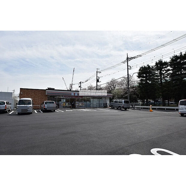 セブンイレブン川越南大塚北店