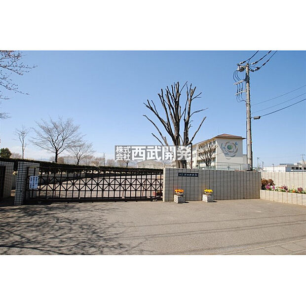 西武中学校