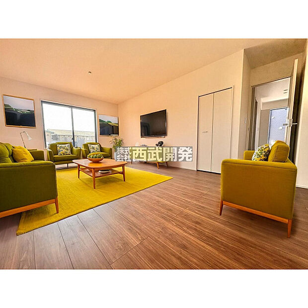 配置してある家具や小物はCGによるイメージです。