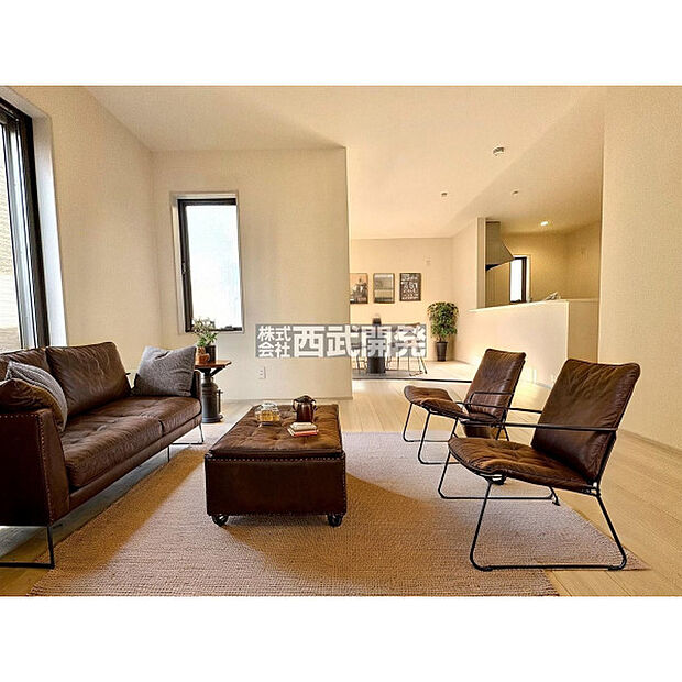 配置してある家具や小物はCGによるイメージです。