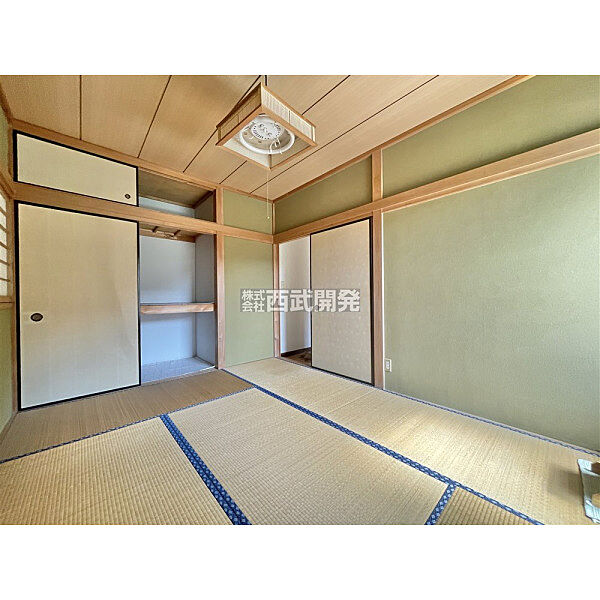 室内を拡大表示