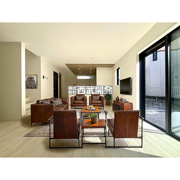 配置してある家具や小物はCGによるイメージです。