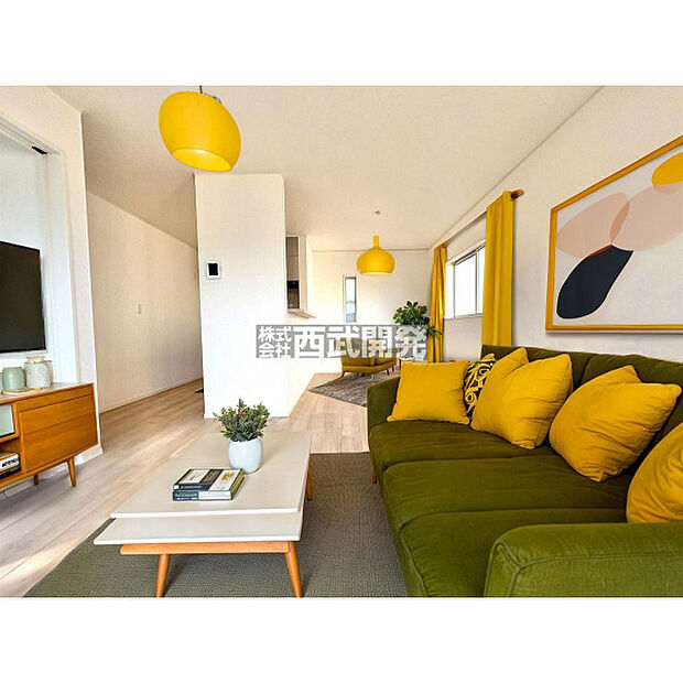 配置してある家具や小物はCGによるイメージです