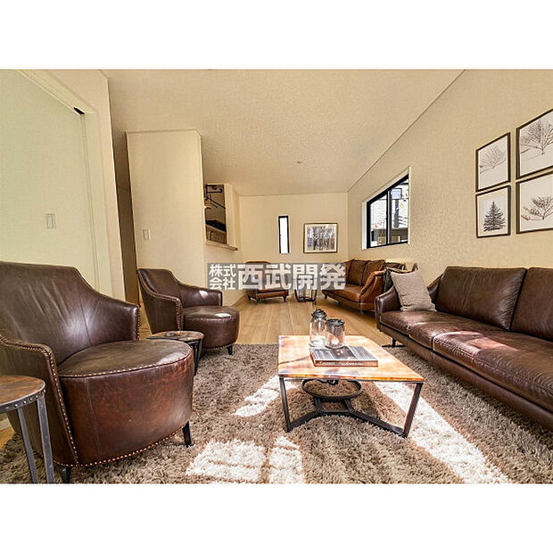 配置してある家具や小物はCGによるイメージです。