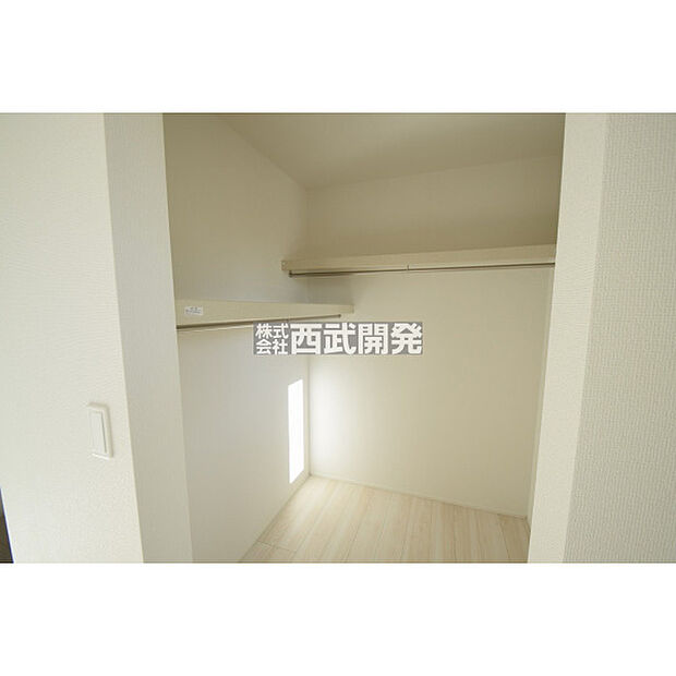 ウォークインクローゼット